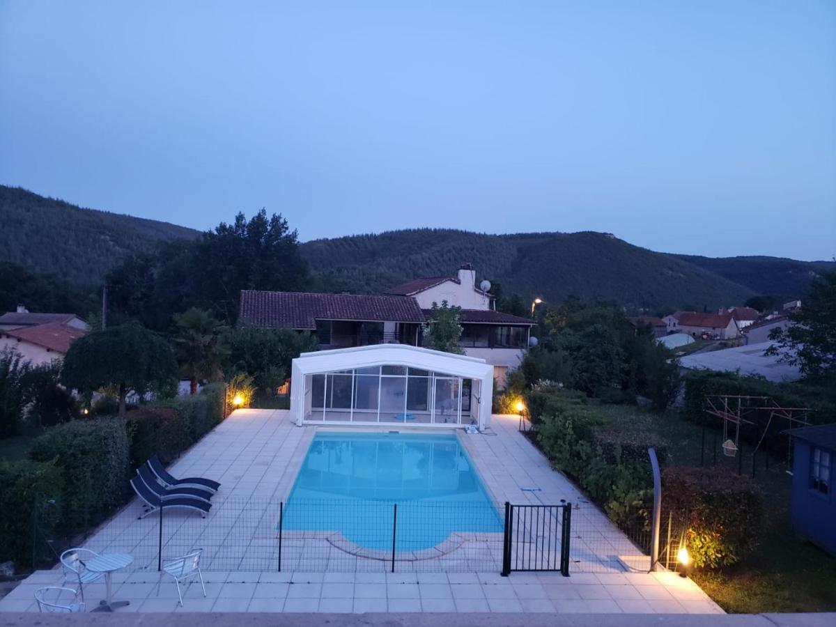 Les Figuiers De Louna - Pierre Ensoleillee - 110 M2 Et Une Veranda Saint-Géry Dış mekan fotoğraf